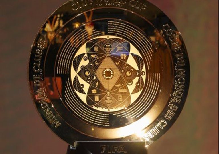 Klubowe Mistrzostwa Świata 2025 trofeum