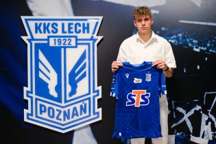 Oficjalnie: Lech Poznań przedłużył umowę z wychowankiem. “Powoli chcę budować swoją pozycję”