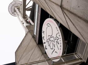 Ajax Amsterdam będzie zmuszony pozbyć się dwójki gwiazd?