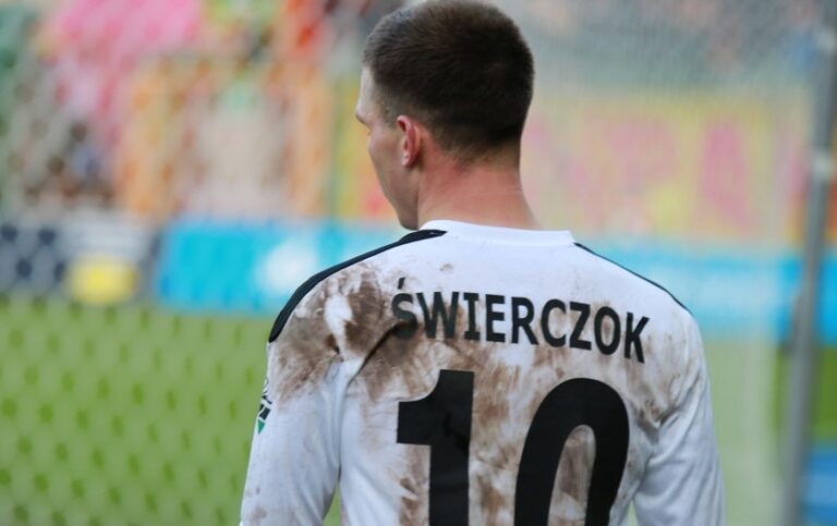 Jakub Świerczok