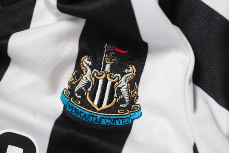 Newcastle United - logo 1