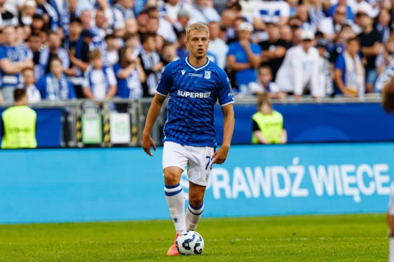 Lech Poznań - Mateusz Skrzypczak 1