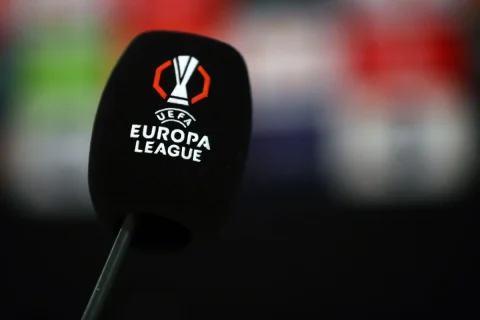 Liga Europy - logo 1 mikrofon