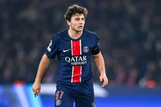 PSG - Joao Neves 1 | Paris Saint-Germain