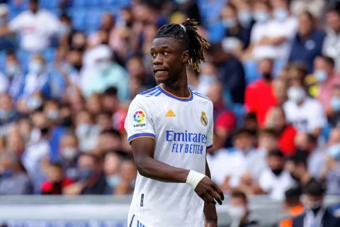 Real Madryt - Eduardo Camavinga 1