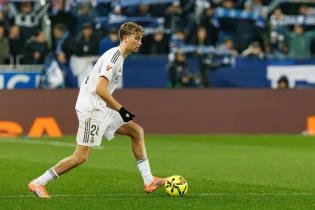 Real Madryt - Dean Huijsen 2