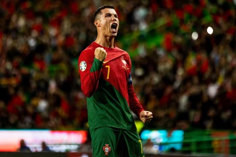 Reprezentacja Portugalii - Cristiano Ronaldo 22