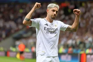 Real Madryt - Federico Valverde 2