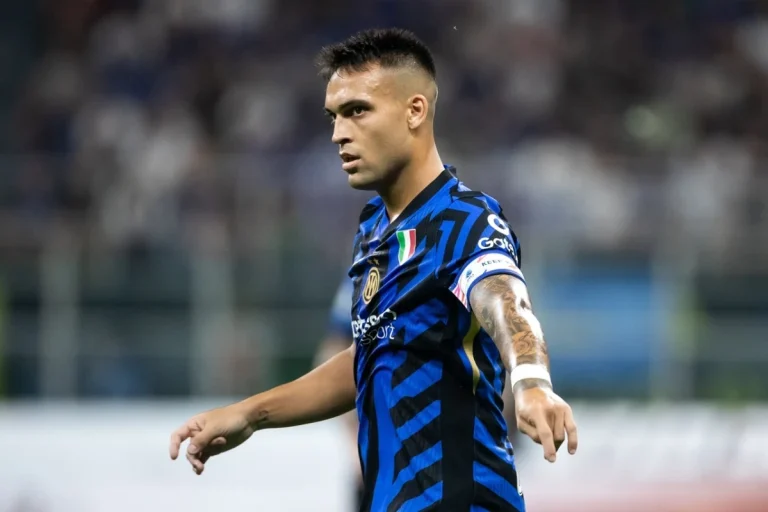 Inter Mediolan - Lautaro Martinez 1