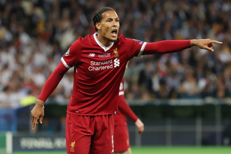 Liverpool - Virgil van Dijk 1