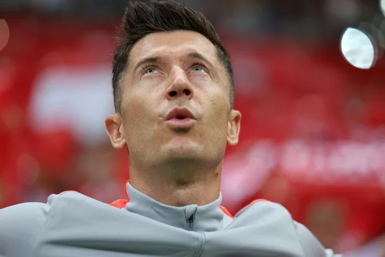 Reprezentacja Polski - Robert Lewandowski 7