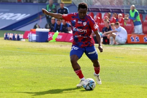 Raków Częstochowa - Erick Otieno 3