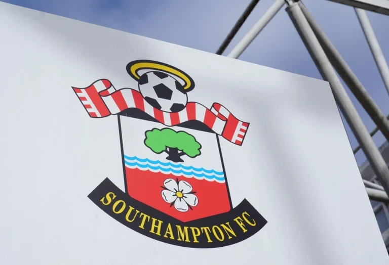 Southampton - logo 2