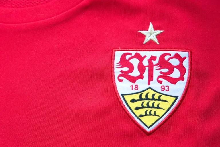 VfB Stuttgart - logo 1