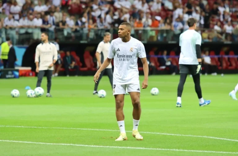 Real Madryt - Kylian Mbappe 9