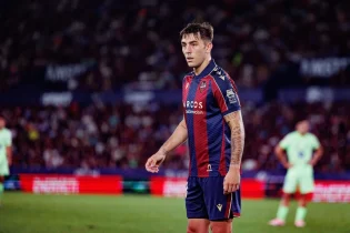 Levante - Iker Losada 1