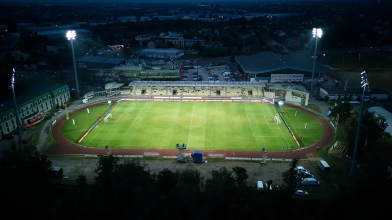 Znicz Pruszków stadion