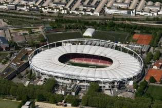 VfB Stuttgart - stadion Mercedes Benz Stadium