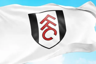 Fulham - logo 3 flaga