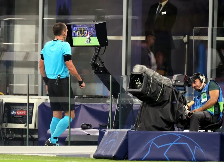 Sędzia VAR | Neutralne/Zaślepka