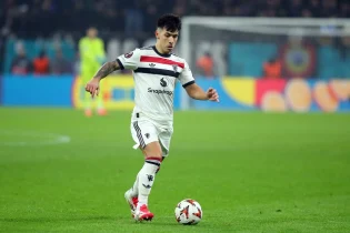Manchester United - Lisandro Martínez 1