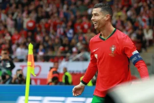 Portugalia - Cristiano Ronaldo 16 | Reprezentacja Portugalii