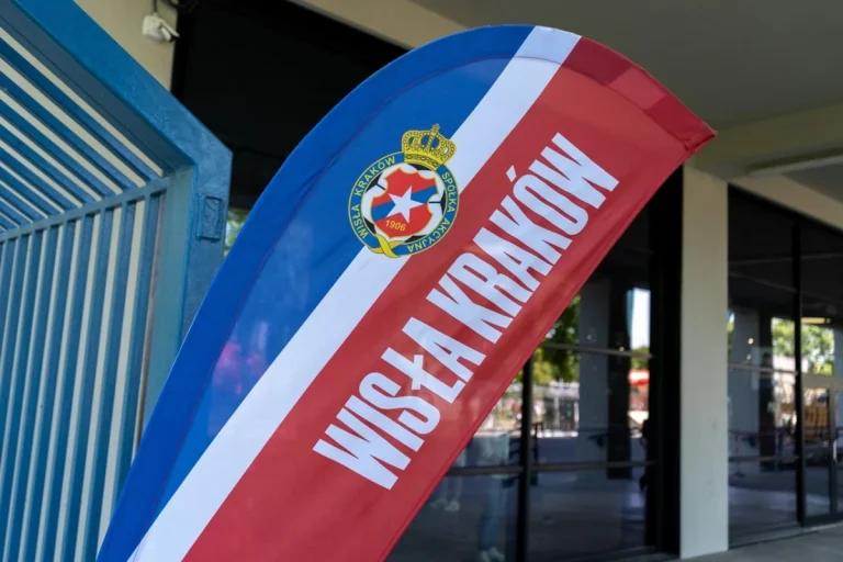 Wisła Kraków - logo herb flaga