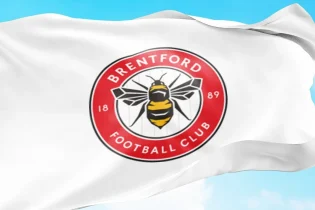 Brentford - logo 4 flaga