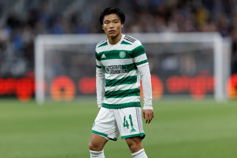 Celtic - Reo Hatate 1