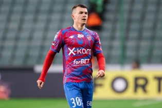 Raków Częstochowa - Vladyslav Kochergin 1