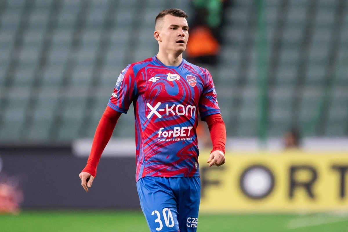 Raków Częstochowa - Vladyslav Kochergin 1