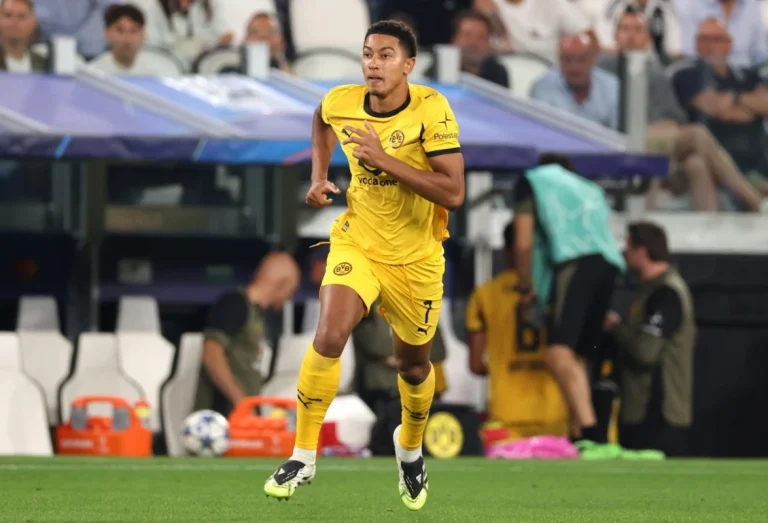 Borussia Dortmund - Jobe Bellingham 1