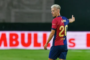 FC Barcelona - Dani Olmo 2