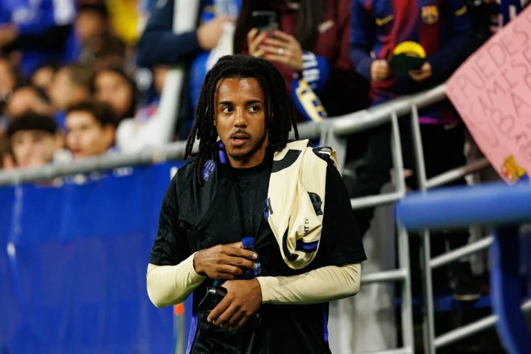 FC Barcelona - Jules Kounde 1