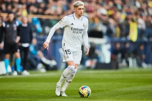 Real Madryt - Federico Valverde 4
